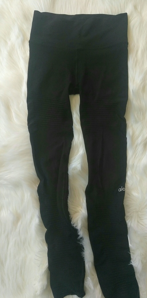 "Alo" Moto Leggings
